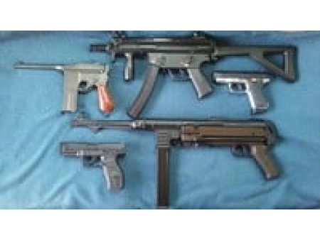 Umarex Legends MP40 CO2 BB Submachine Gun