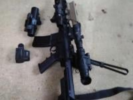 Crosman DPMS SBR Full-Auto BB Air Rifle