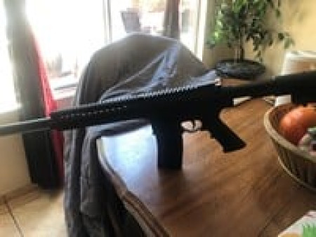 Crosman R1 Full Auto BB Air Rifle with Red Dot Sight