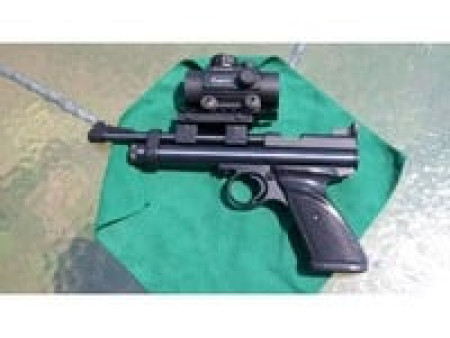 Crosman 2240 CO2 Air Pistol, .22 caliber