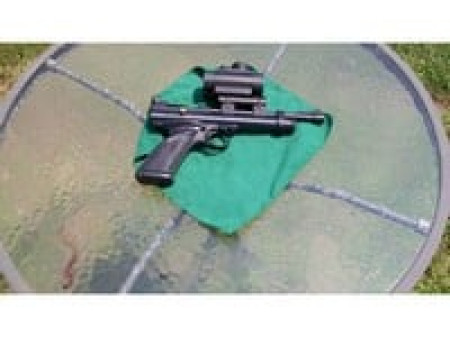Crosman 2240 CO2 Air Pistol, .22 caliber