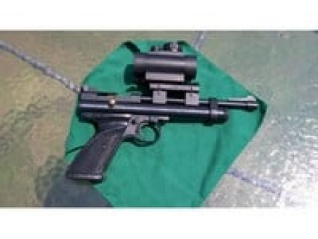 Crosman 2240 CO2 Air Pistol, .22 caliber