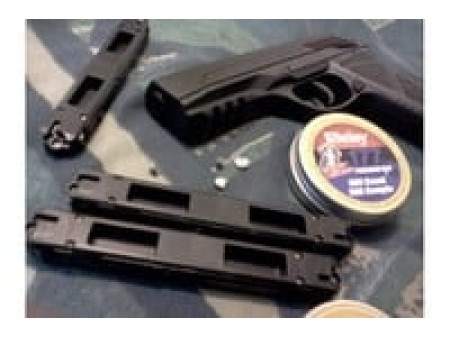 Gamo PT-85 CO2 Pistol