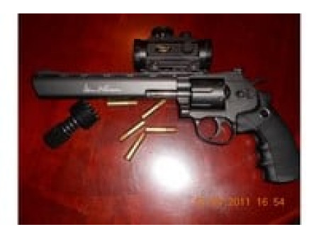 Dan Wesson 8" CO2 BB Revolver, Black