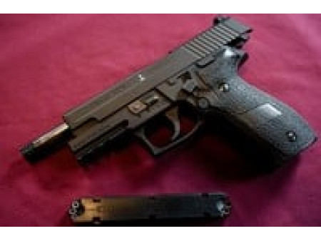 SIG Sauer P226 CO2 Pellet Pistol, Black