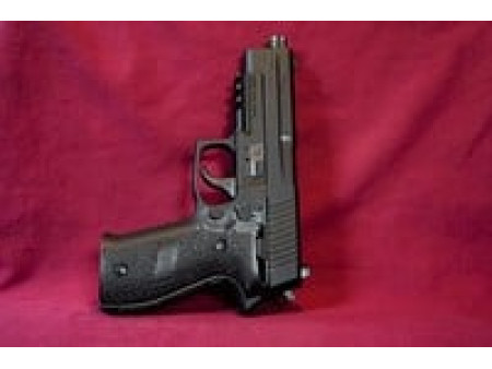SIG Sauer P226 CO2 Pellet Pistol, Black