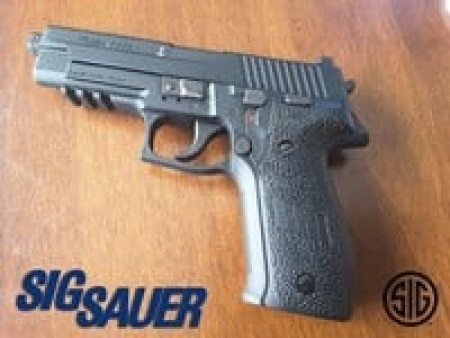 SIG Sauer P226 CO2 Pellet Pistol, Black