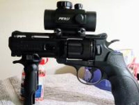 Umarex Brodax BB Revolver
