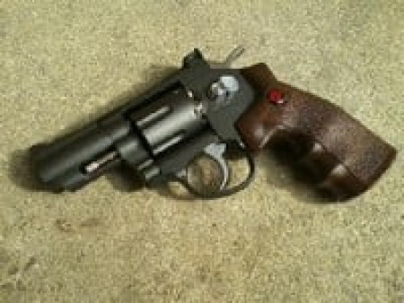 Crosman SNR357 CO2 Dual Ammo Full Metal Revolver