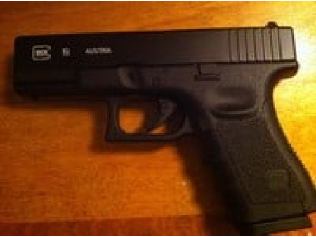 Umarex Glock 19 Gen. 3 CO2 BB Air Pistol