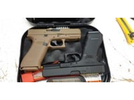 Glock 19X CO2 Blowback .177 BB Gun, Tan