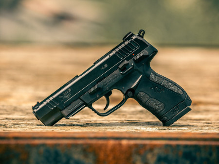 Springfield Armory XDE 4.5" .177 cal. CO2 Blowback BB Pistol