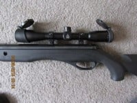 UTG 4x32 Rifle Scope, Mil-Dot Reticle, 1/4 MOA, 1" Tube, 3/8" Rings