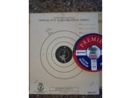 Crosman Premier Ultra Magnum .177 Cal, 10.5 Grains, Round Nose, 500ct